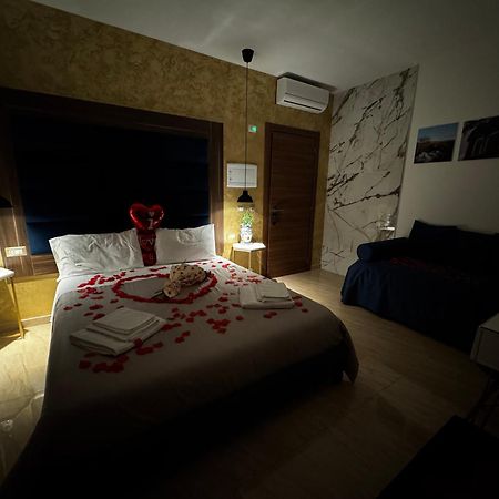 Bed and Breakfast Diamond Рандаццо Екстер'єр фото