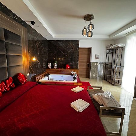 Bed and Breakfast Diamond Рандаццо Екстер'єр фото